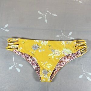 Billabong Yellow Floral Woman Bikini Bottom / Swimsuit Size Large
